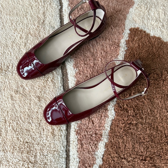 Stuart Weitzman Burgundy Patent Leather Shoes - Picture 3 of 4